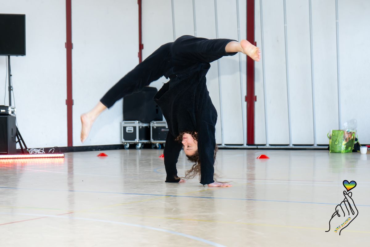 Acrodance - immagine del corso DMC Studio
